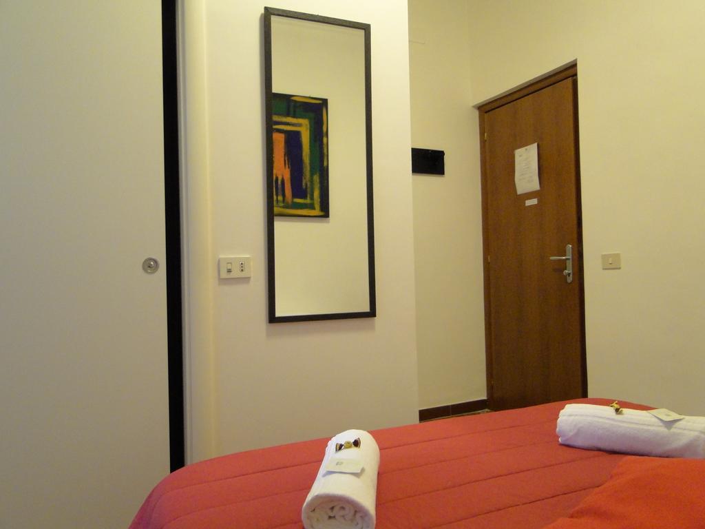 Guest House Relais Indipendenza Rome Room photo